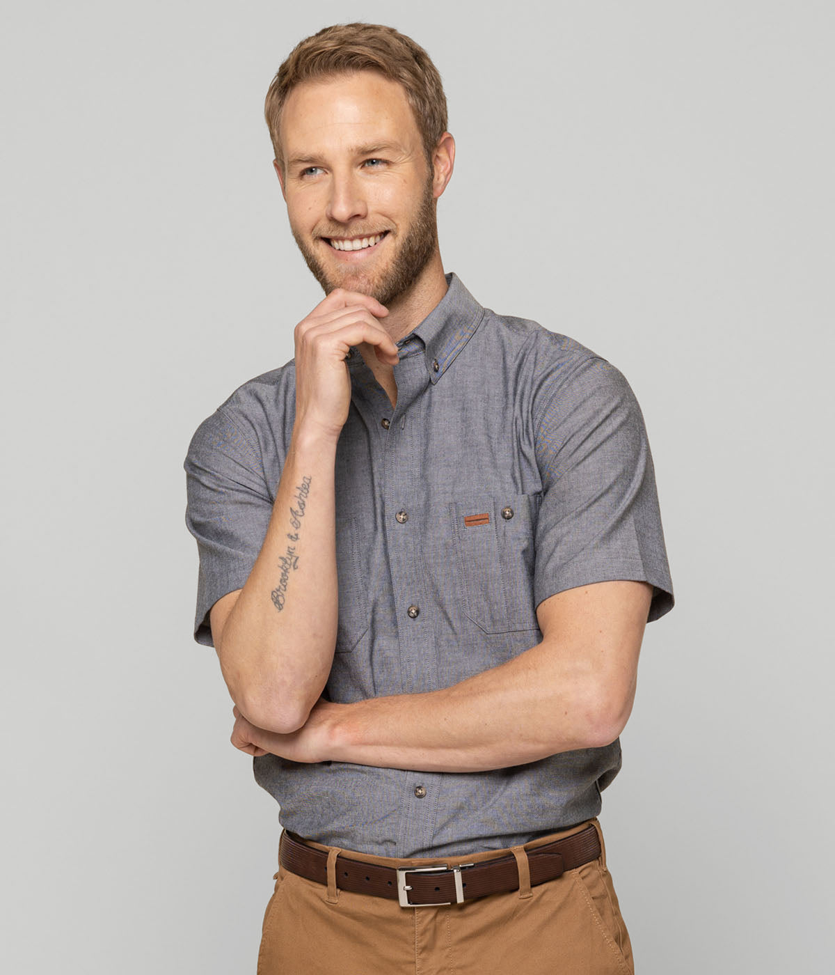 Men's Icon Chambray Short Sleeve Shirt